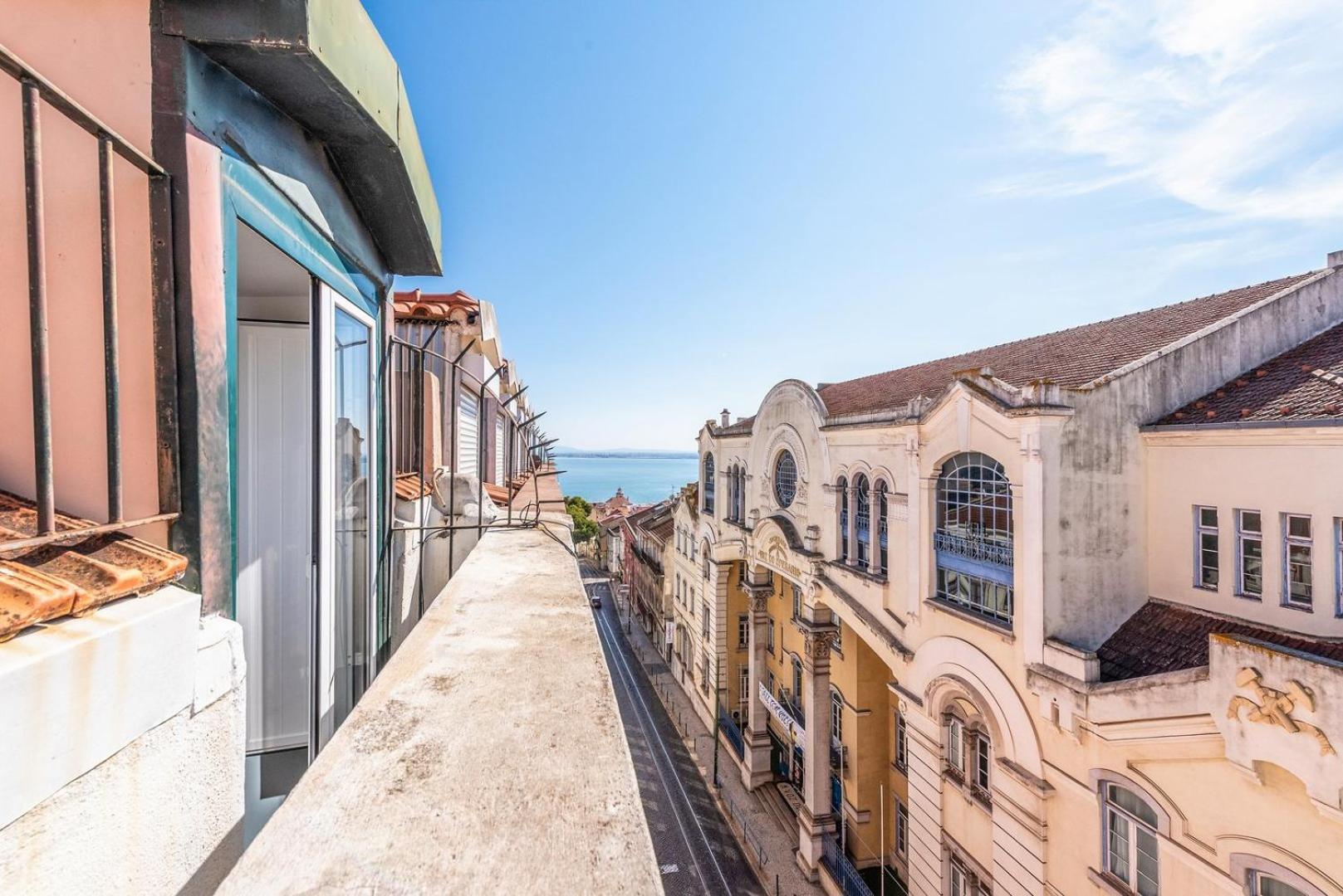 Guestready - Porta De Alfama, For Up To 6 Guests! Lejlighed Lisboa Eksteriør billede